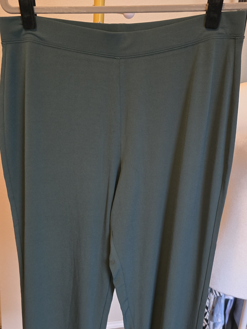 Susan Graver Deep Green Liquid Knit Pant Medium